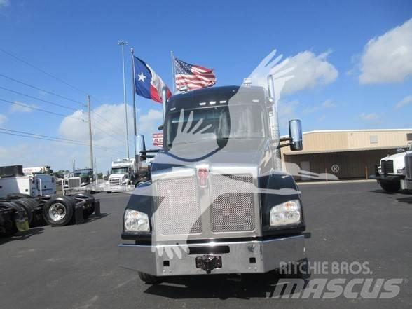 Kenworth T880 Tractor Units