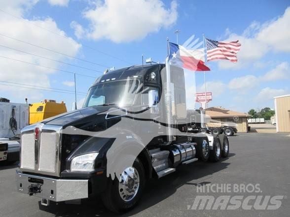 Kenworth T880 Tractor Units