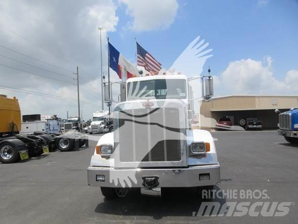 Peterbilt 367 Tractor Units