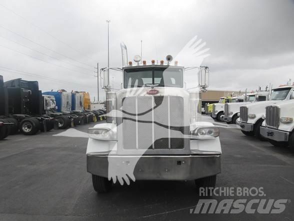 Peterbilt 389 Tractor Units