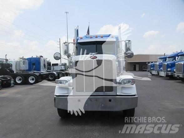 Peterbilt 389 Tractor Units