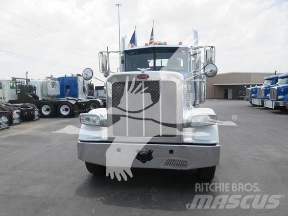 Peterbilt 389 Tractor Units