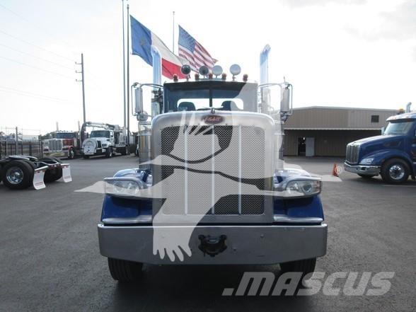 Peterbilt 389 Tractor Units