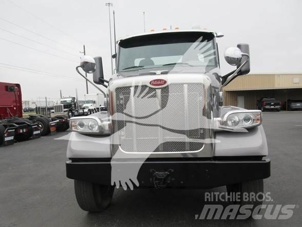Peterbilt 567 Tractor Units