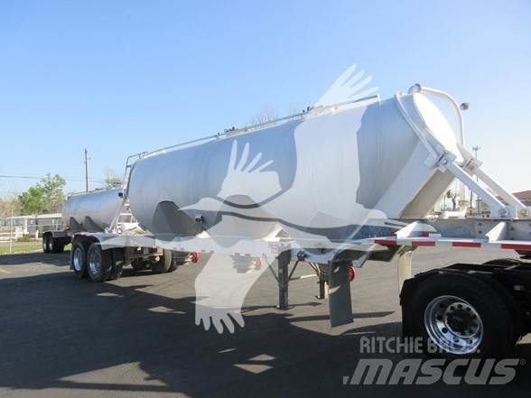 Polar 1000 Tanker semi-trailers
