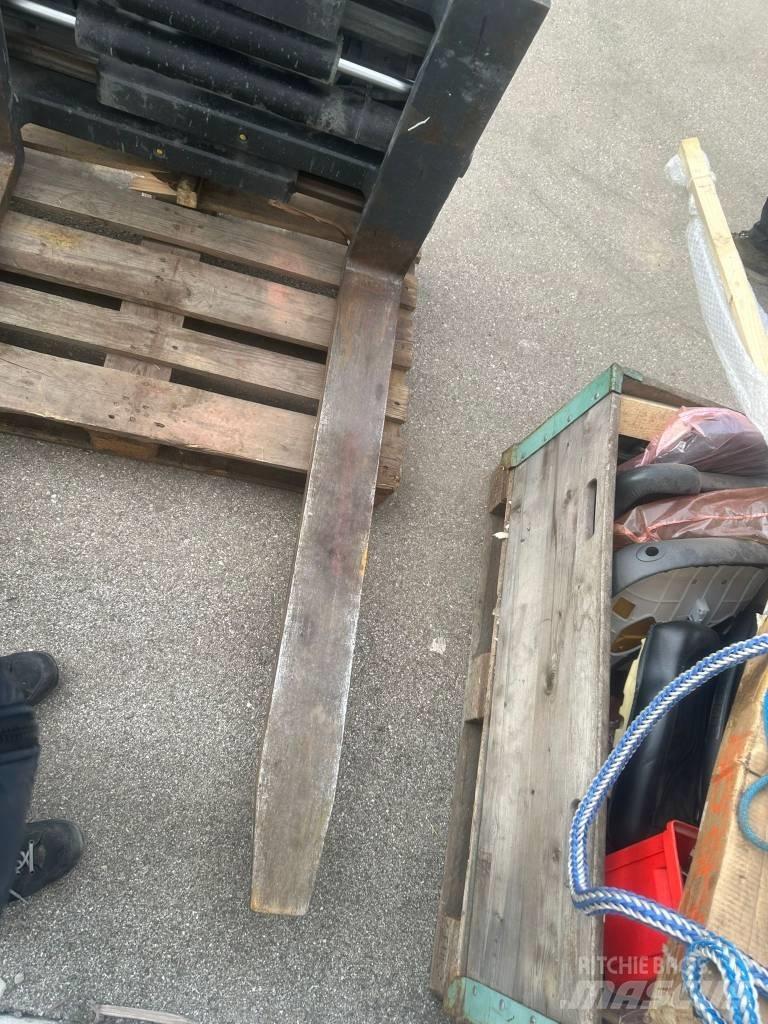  unbekannt Drehgerät Forklift trucks - others
