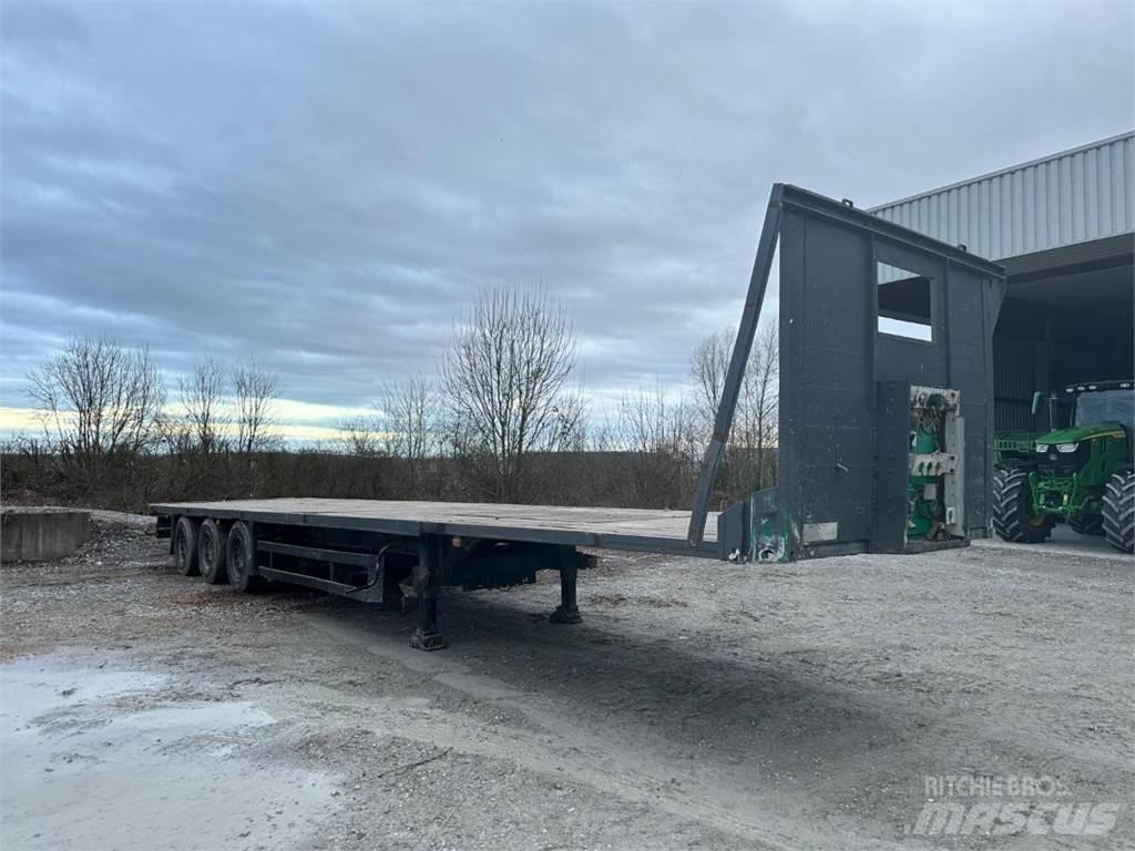 Schmitz S02 Bale trailers