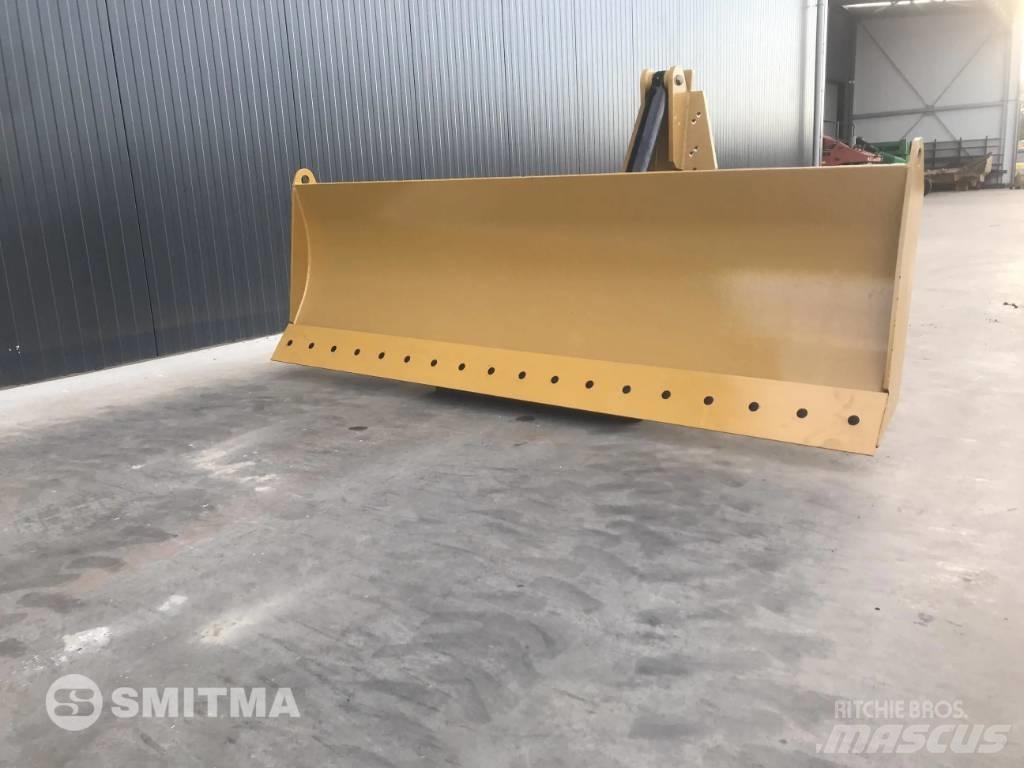 CAT 140K Blades