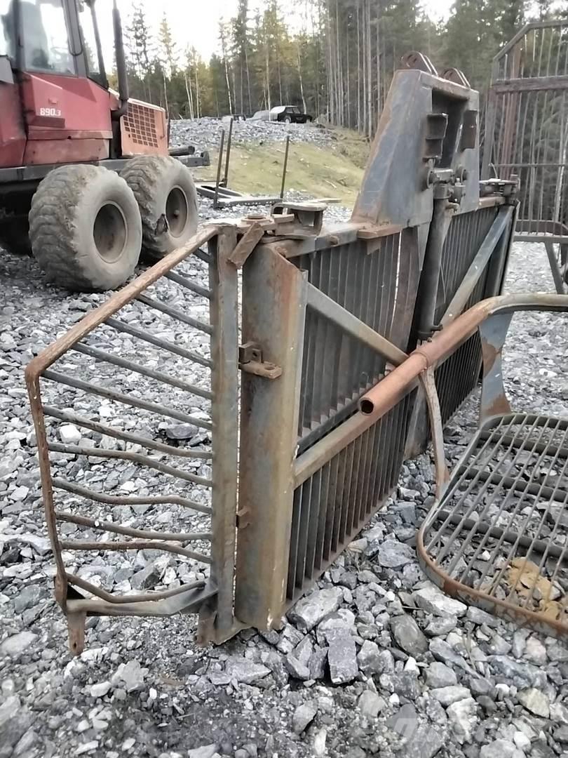 Valmet 860 Other components