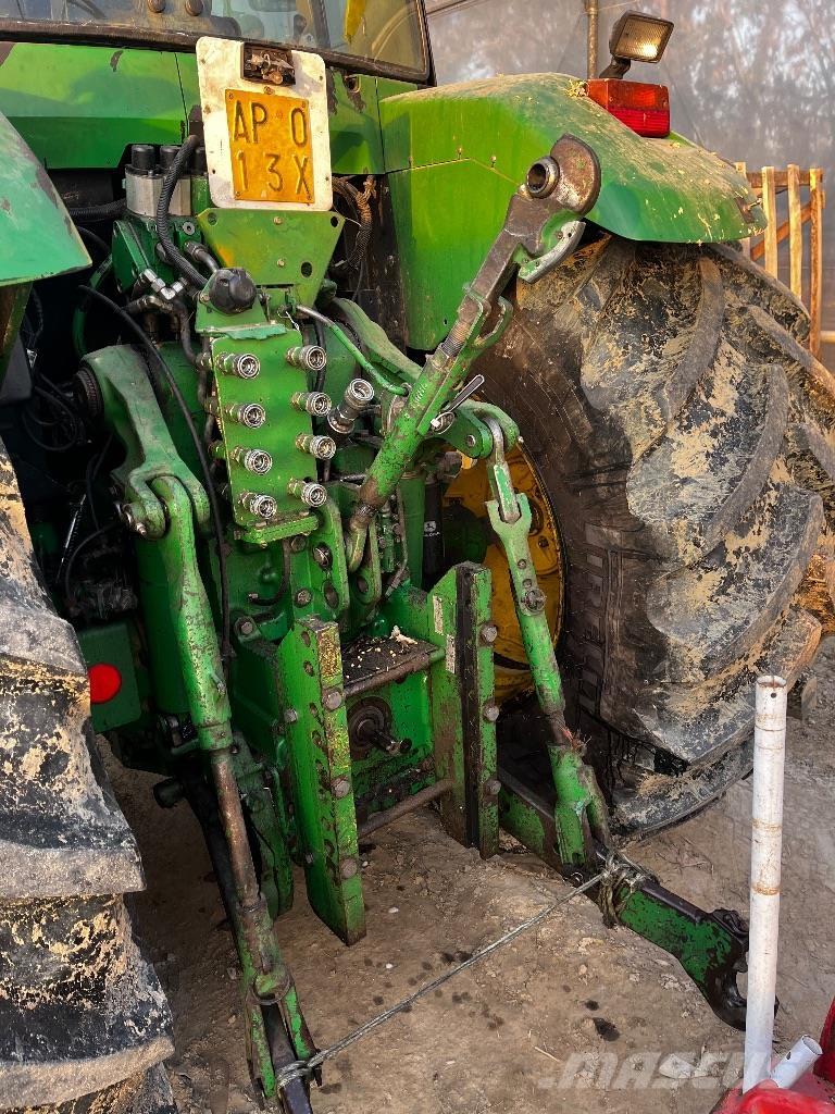 John Deere 7810 Tractors