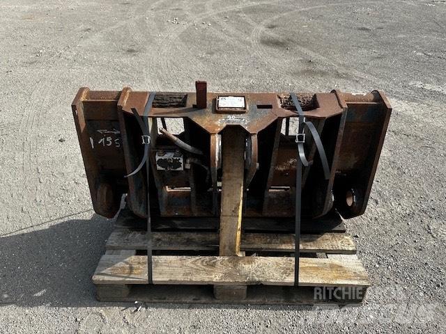 Daewoo Mega 200 Quick connectors
