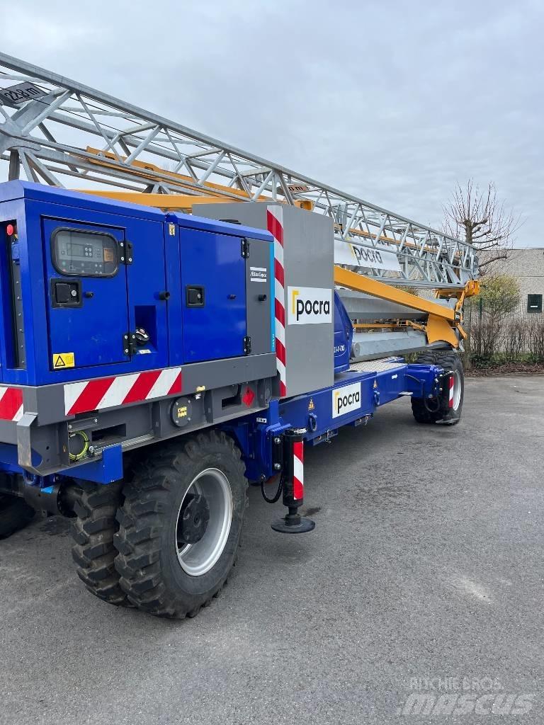 Potain M21-4WDS Self erecting cranes