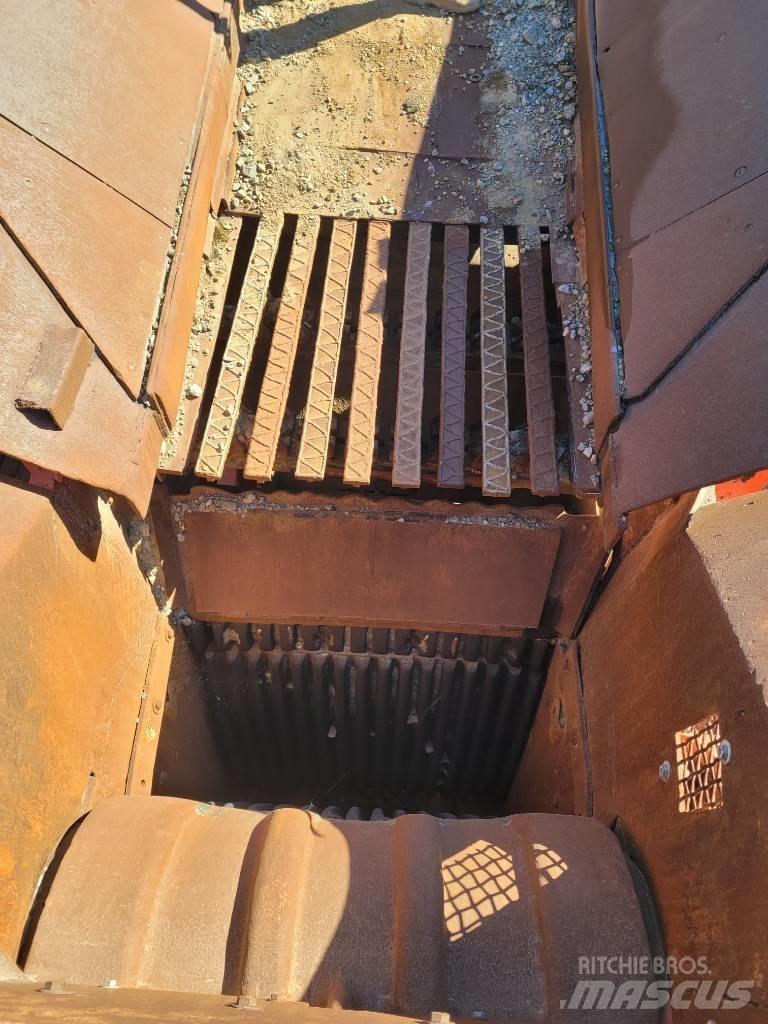 Lippmann 22x48 Crushers