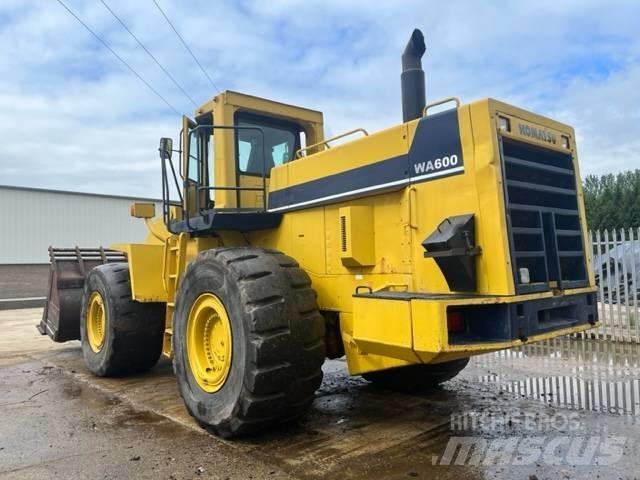 Komatsu WA 600-1 Wheel loaders