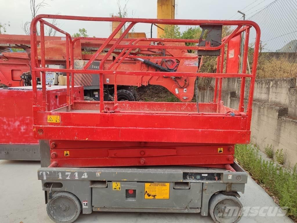 Haulotte Compact 10 Scissor lifts