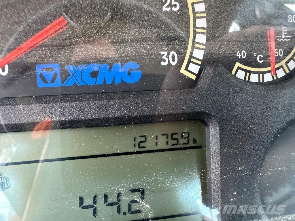 XCMG LW 700 KN Wheel loaders