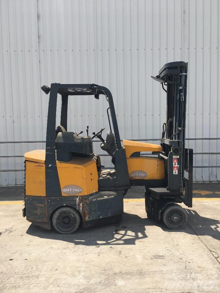 Aisle-Master 20SE Narrow aisle truck