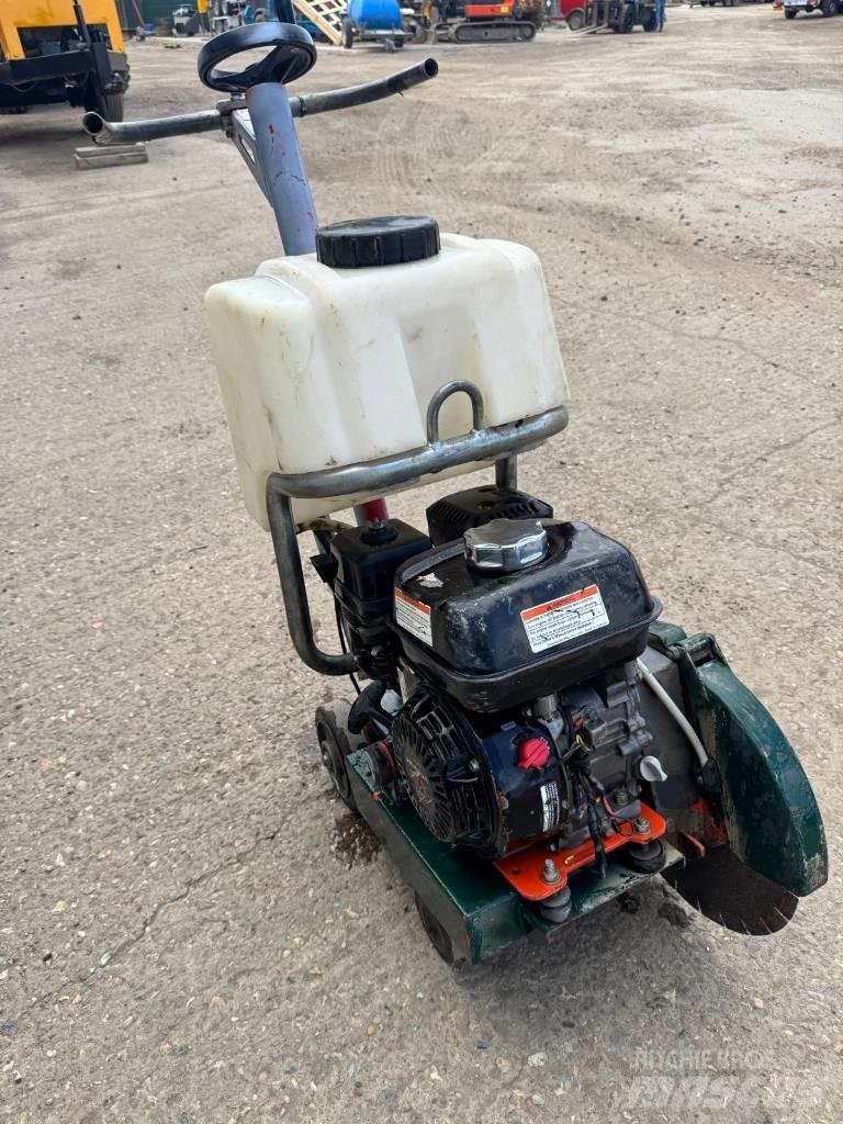 Husqvarna FS305 Construction - Others