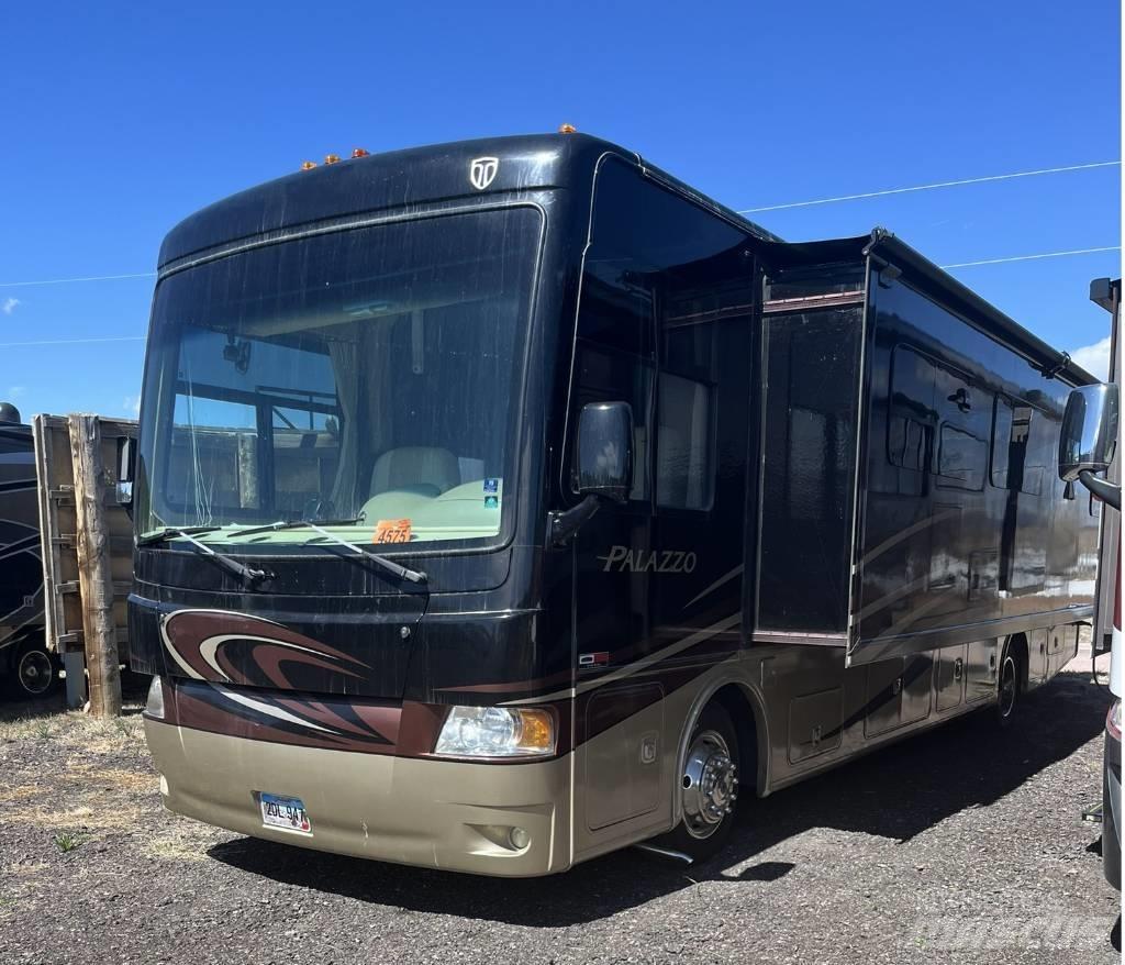 Thor Pallazzo M36 Motorhomes and caravans