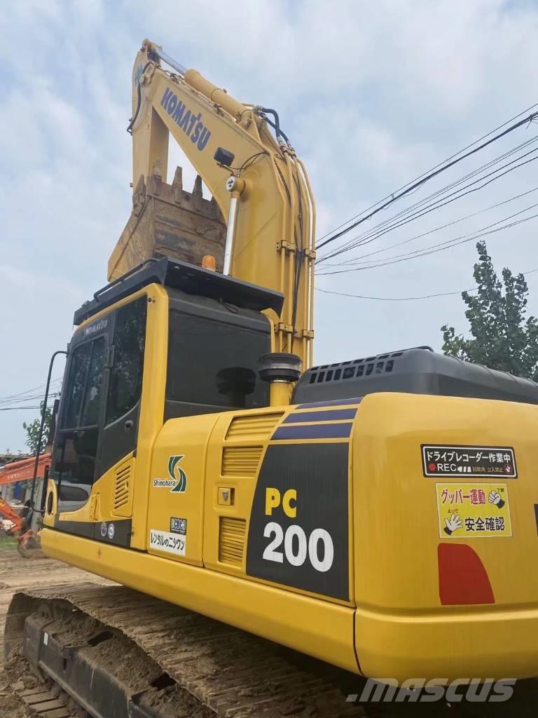 Komatsu p c200-8 Crawler excavators