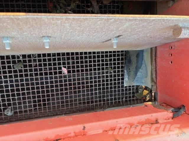 Sandvik QA450 Mobile screeners