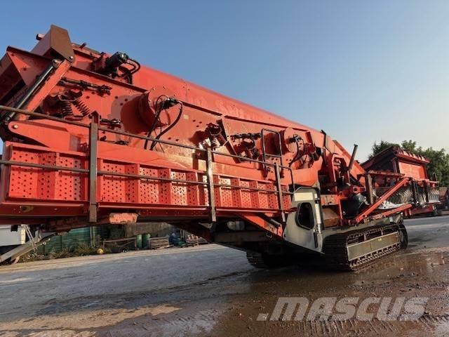 Sandvik QA450 Mobile screeners