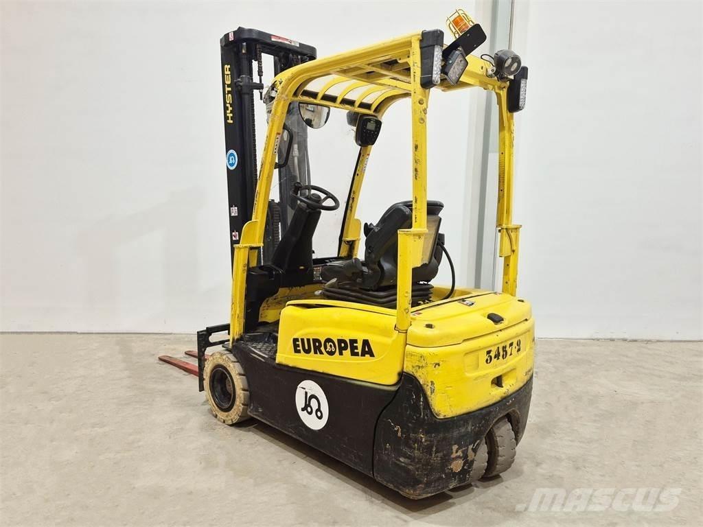Hyster J1 8XNT MWB Electric forklift trucks
