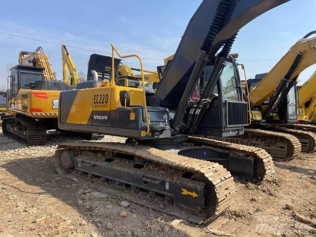 Volvo EC 220 Crawler excavators
