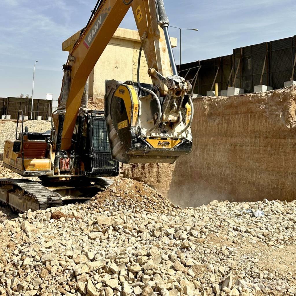 MB Crusher BF80.3 Crushing buckets