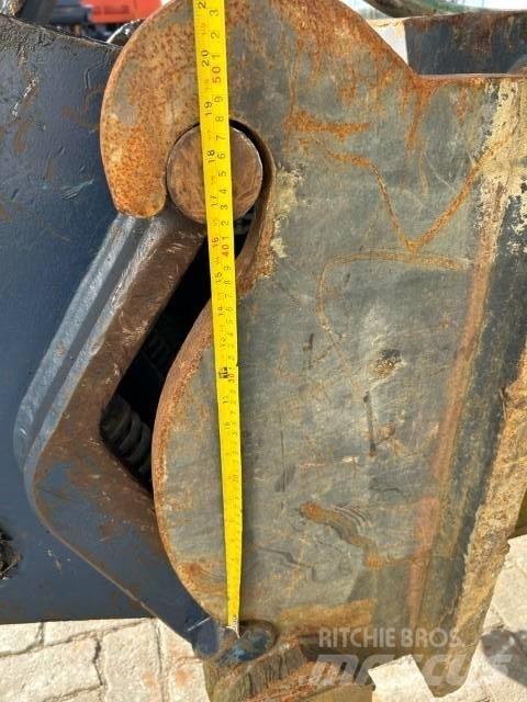 Montabert CW 30 Hammers / Breakers
