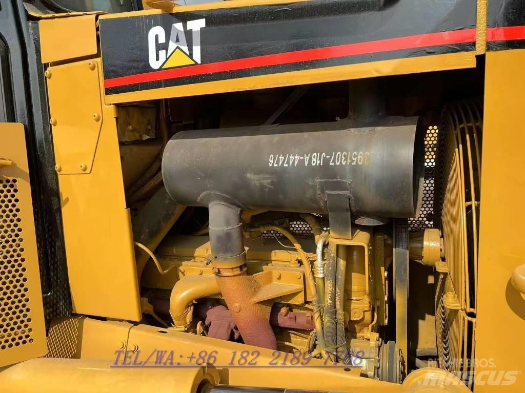 CAT D 6 M P LGP Crawler dozers