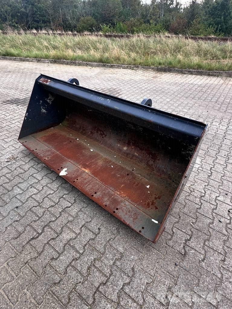 JCB Læsseskovl - 226cm Buckets