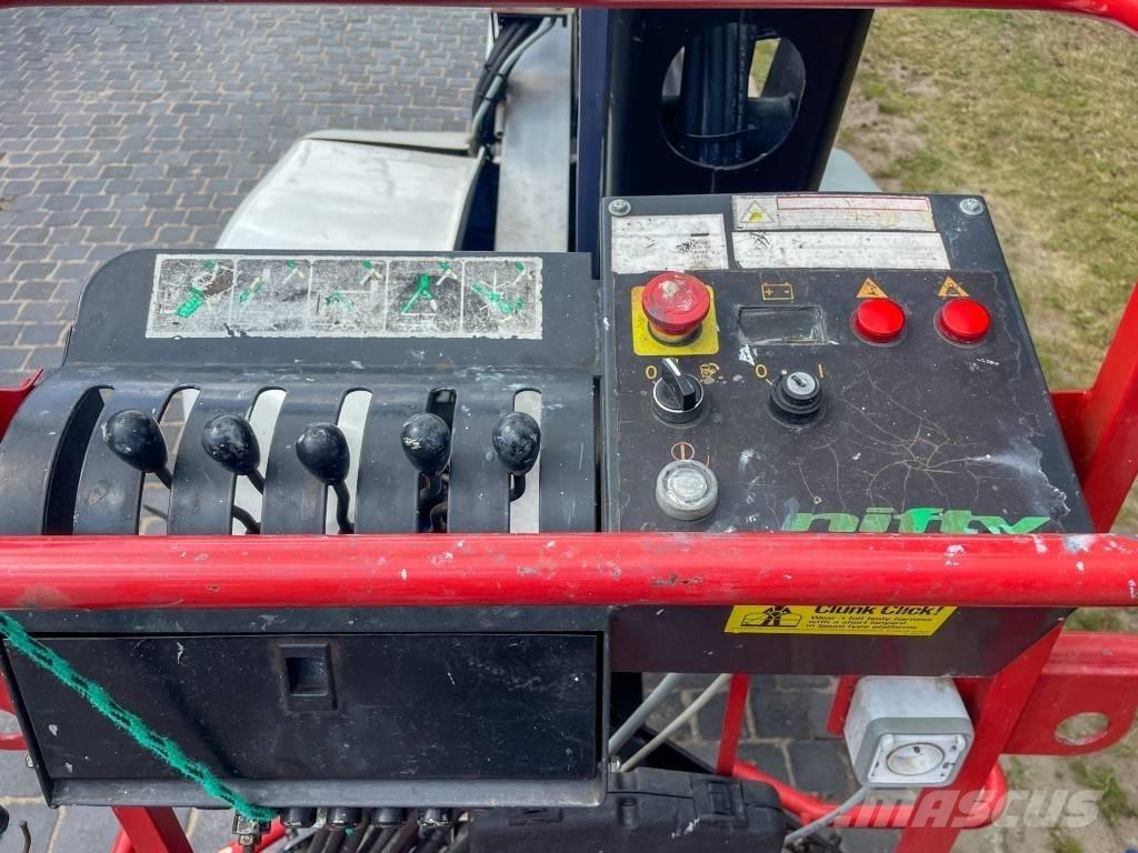 Niftylift 150 T Trailer mounted aerial platforms