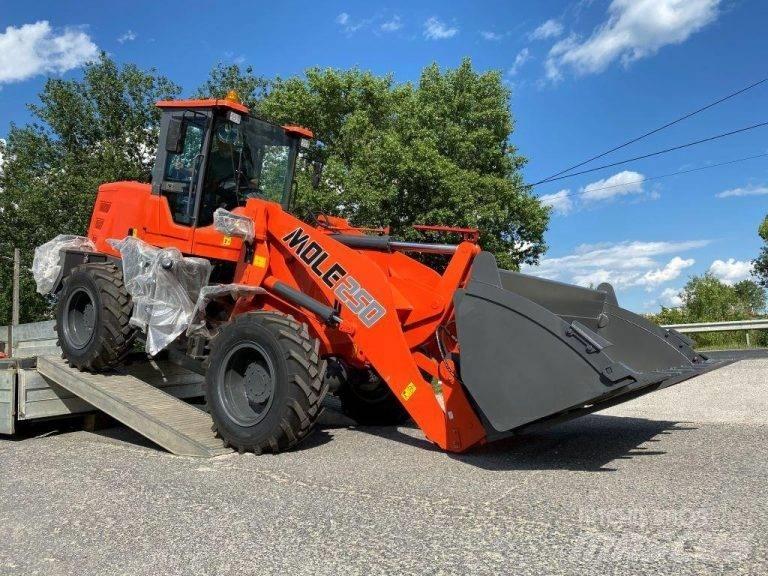 Mole 250 Front loaders and diggers