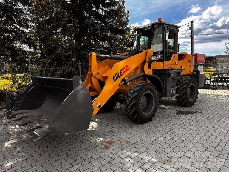 Mole 250 Front loaders and diggers