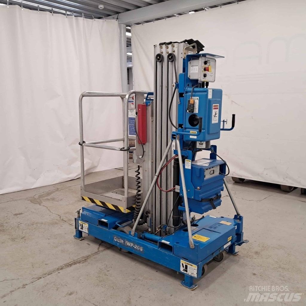 Genie IWP 20 S DC Vertical mast lifts