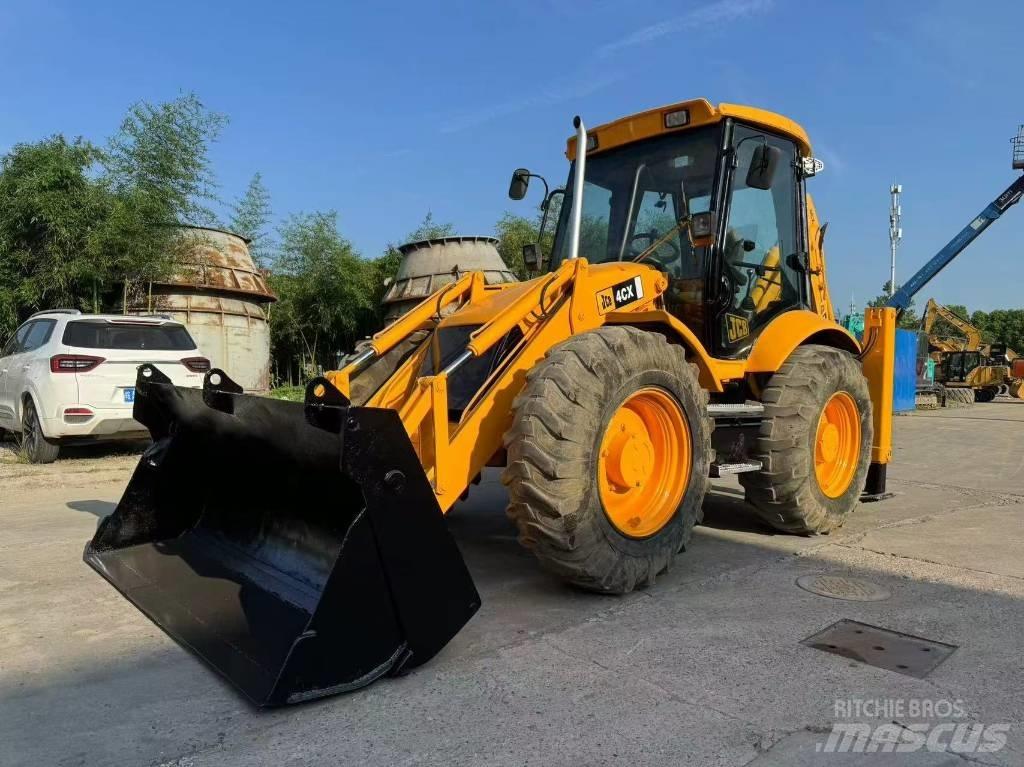 JCB 4 CX Backhoe loaders