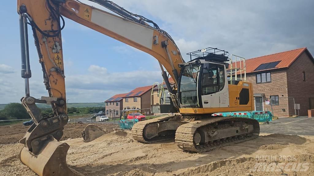 Liebherr R 922 LC Crawler excavators
