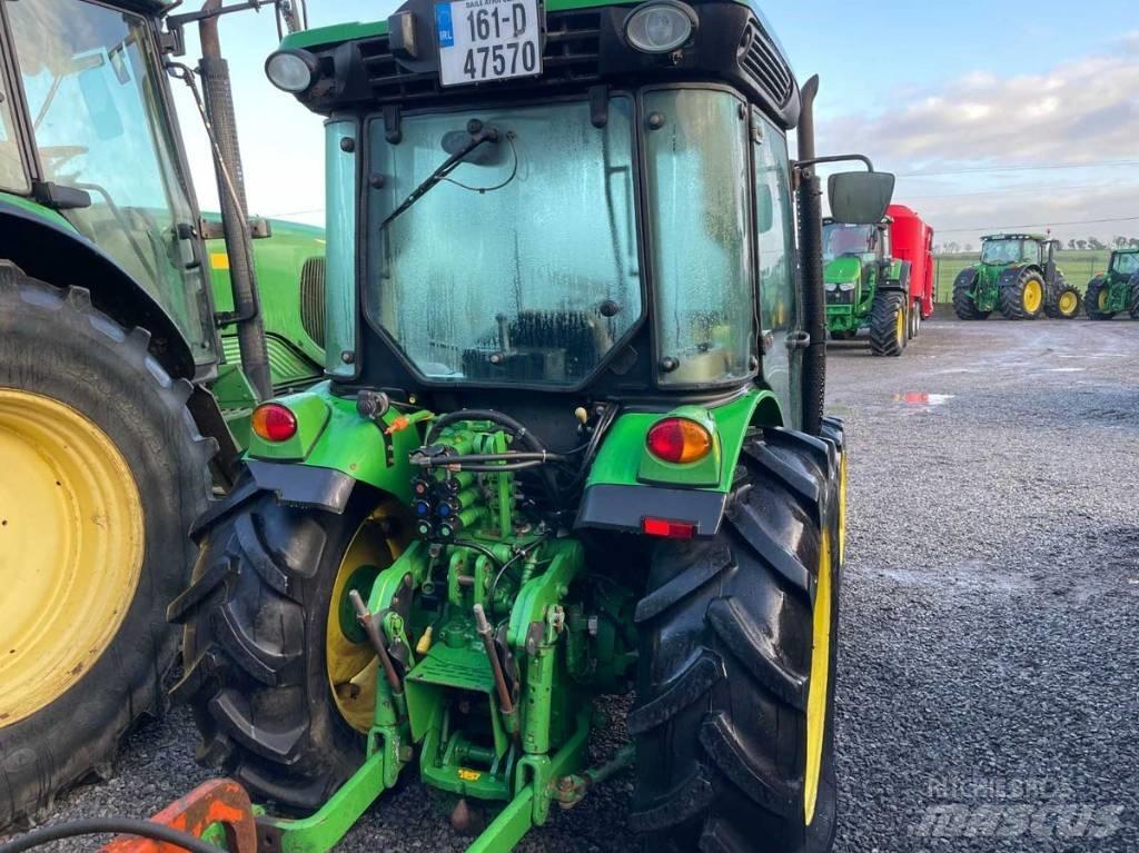 John Deere 5085 GF Tractors