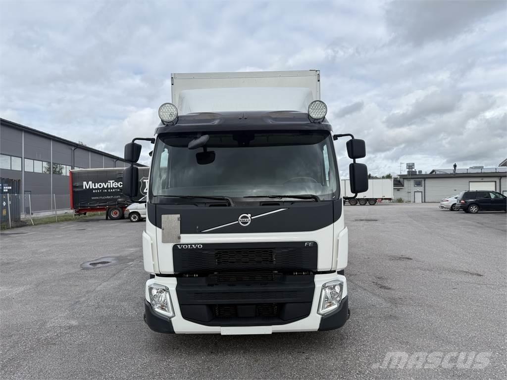 Volvo FE320 4x2 Box body trucks