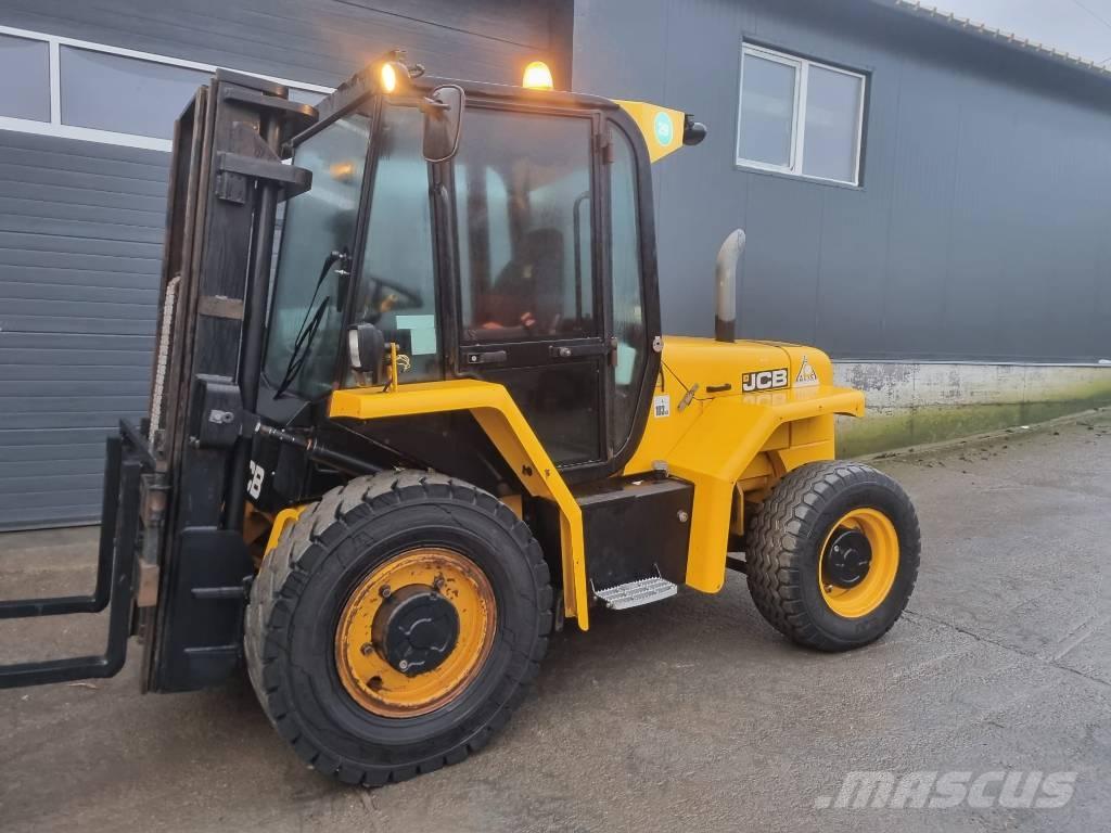 JCB 930 Rough terrain trucks