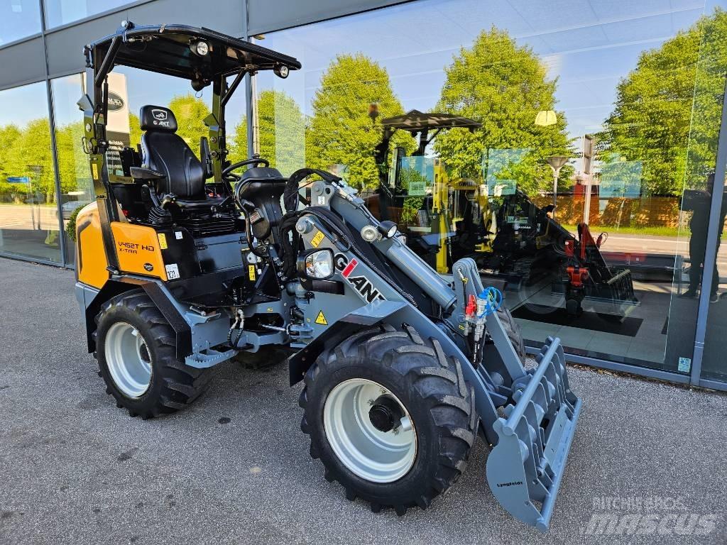 GiANT v452t hd x-tra Mini loaders