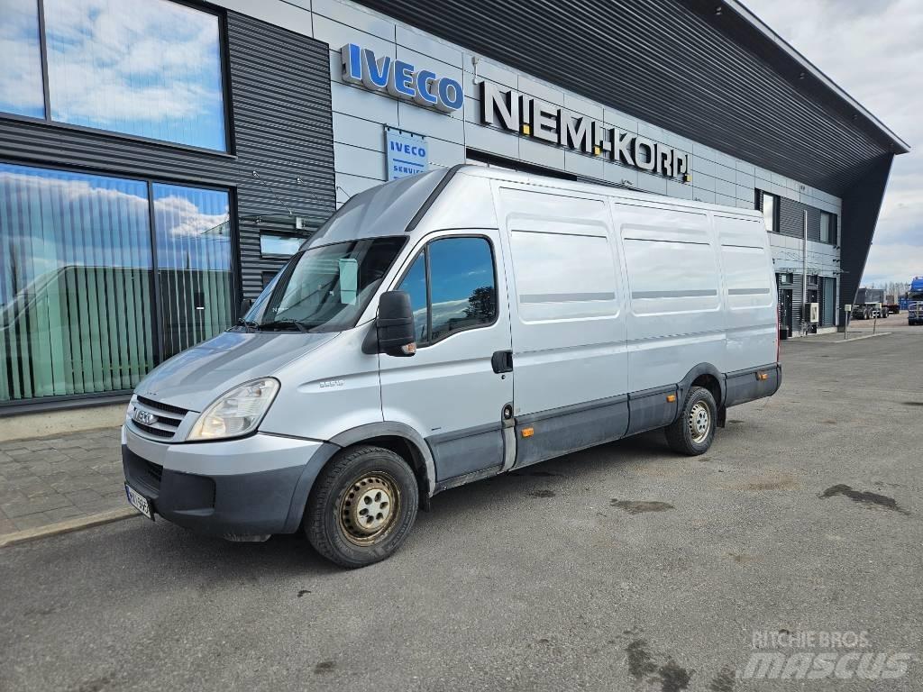 Iveco Daily 35S18 Panel vans