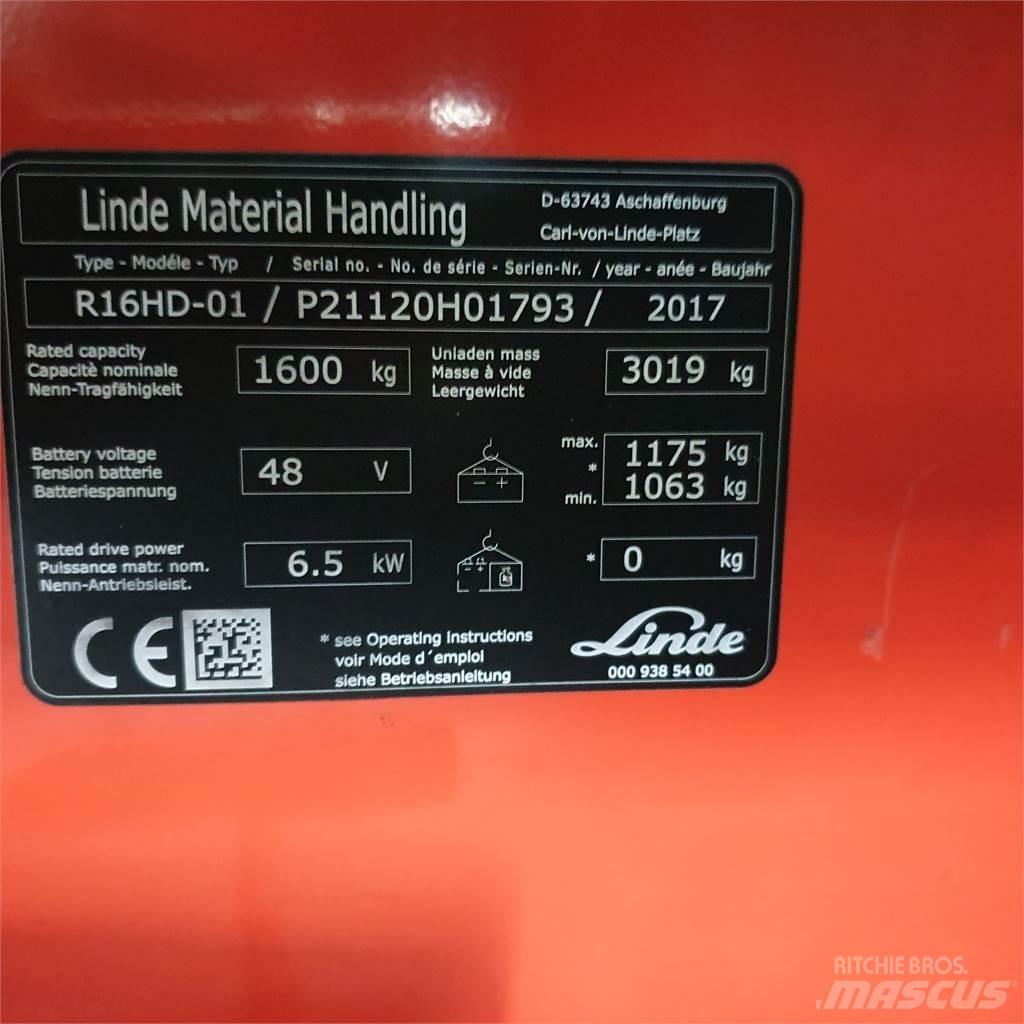 Linde R16HD Reach trucks