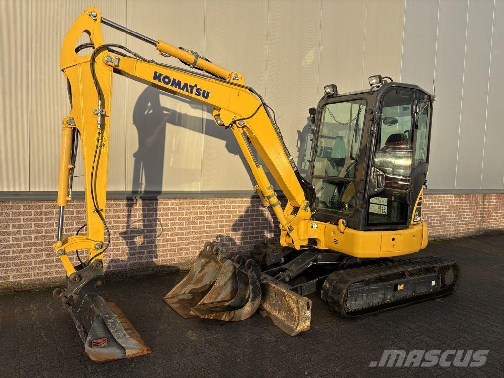 Komatsu PC35 Mini excavators < 7t (Mini diggers)