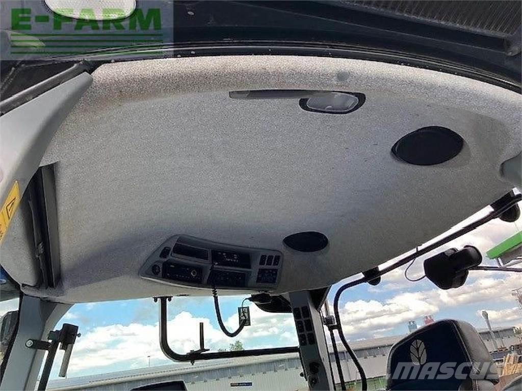 New Holland t7.275 Tractors