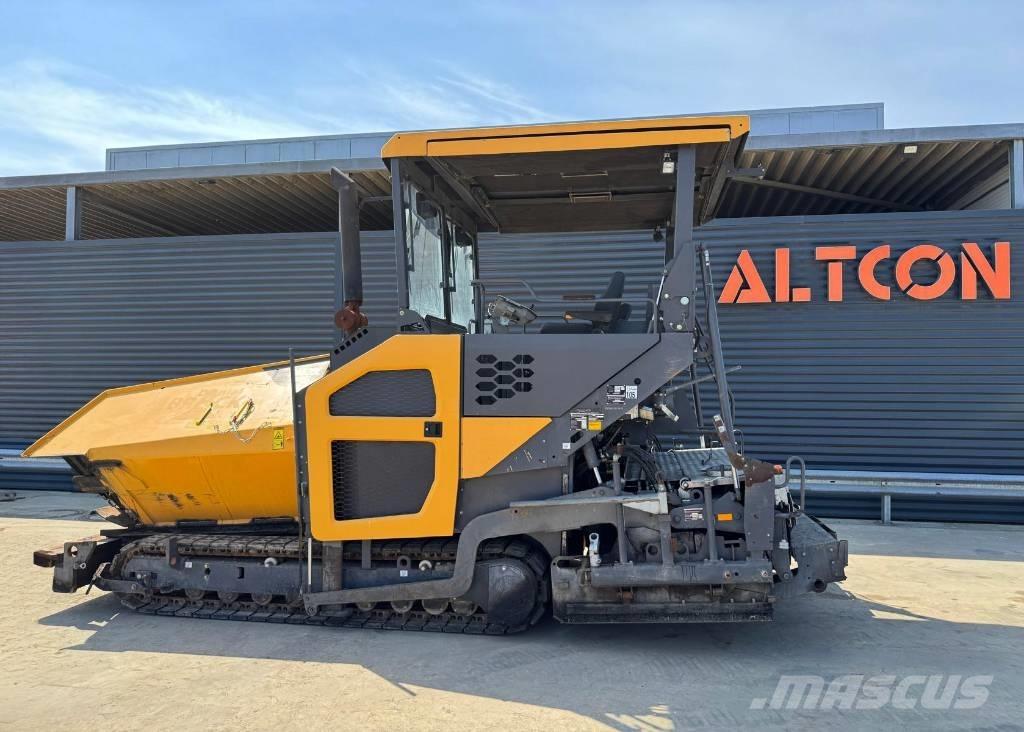 Volvo P 6820C Asphalt pavers