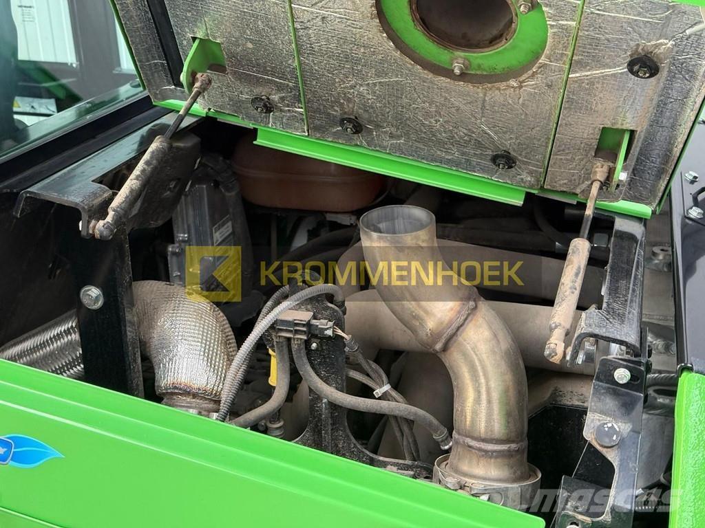 Manitou M30-4 Rough terrain trucks