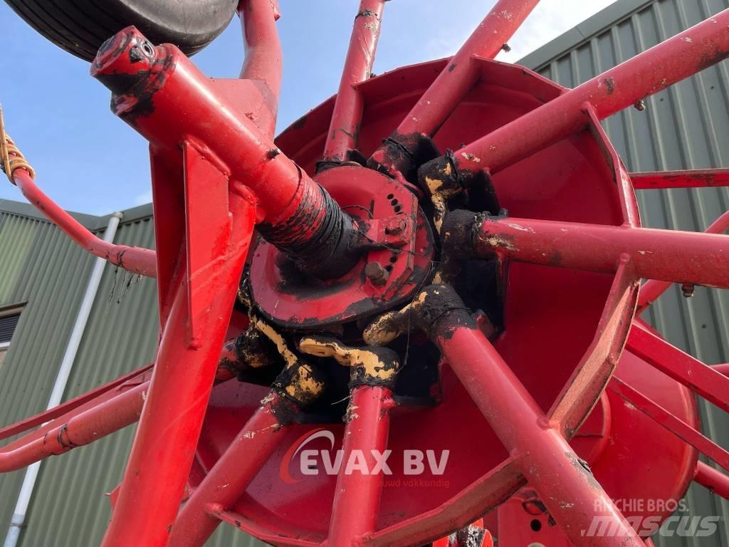 Niemeyer RS 620 Windrowers