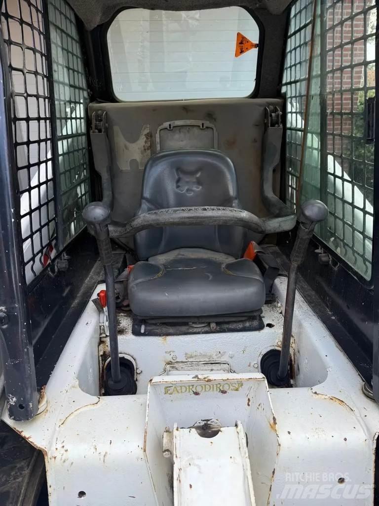 Bobcat S130 Skid steer loaders